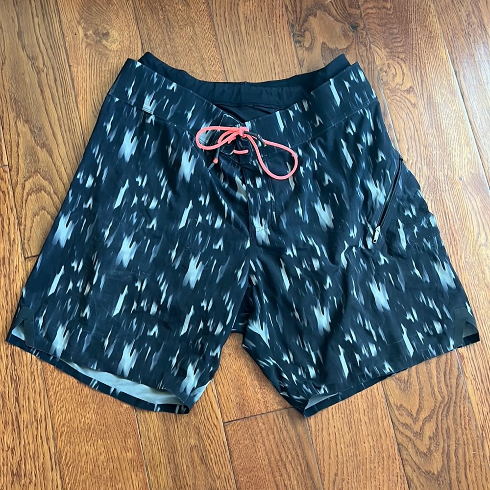 Lululemon Board Shorts